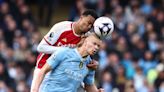 ¿Qué resultados necesitan Manchester City y Arsenal para ganar la Premier League en la última jornada?