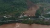 四川暴雨洪災！房屋遭沖毀6死12人失聯 東莞水泥板熱爆裂