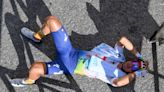 Tour de France cyclist collapses with heatstroke after crossing finish line in 9th stage