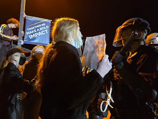 College protest live updates: Police respond to clashes at UCLA; clear Columbia campus