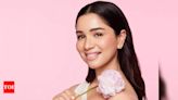 Sara Tendulkar becomes brand ambassador of Korean beauty brand - Times of India