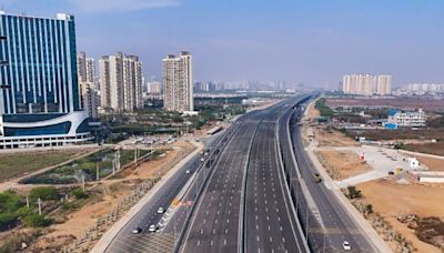 Country's Longest Delhi-Mumbai Expressway Set to Ease Travel Across 6 States from December - News18