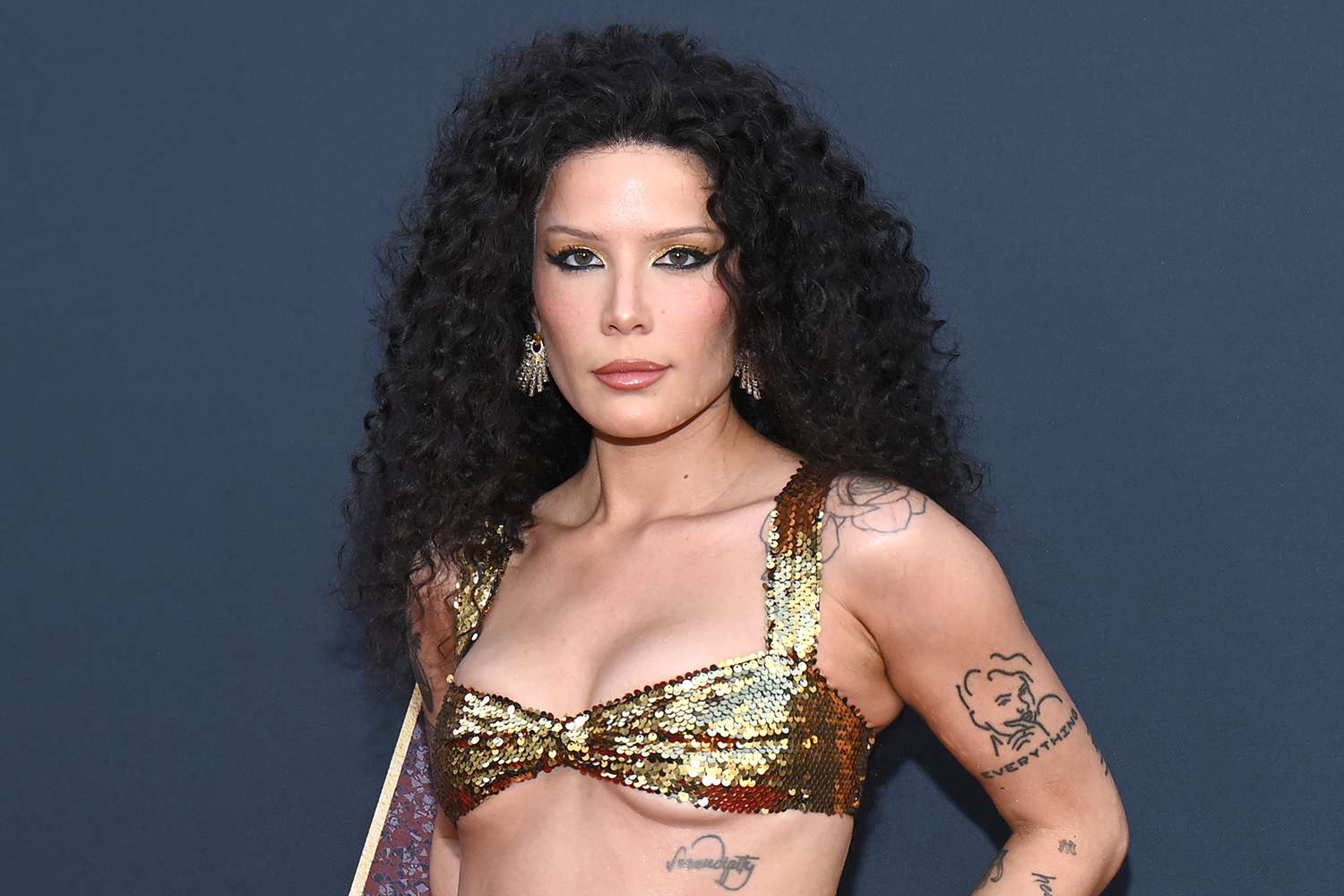 Halsey looks back at miscarriage during a concert at age 20: 'I had a lot of complex feelings'