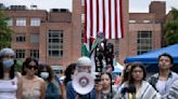 Policía desaloja campamento estudiantil propalestina en Universidad de Washington