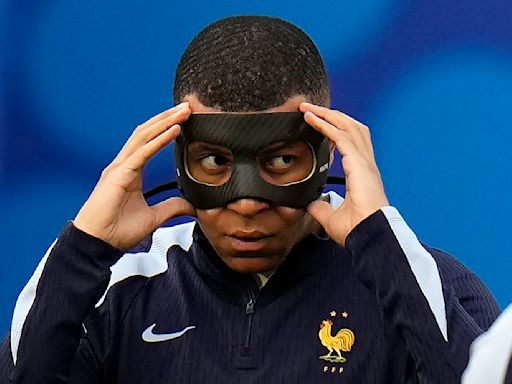 Mbappé será titular con Francia, usará mascarilla contra Polonia