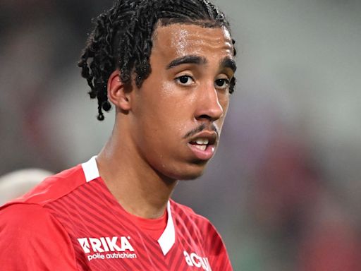 Leny Yoro: Lille defender flying to UK for Manchester United medical after £50m deal agreed