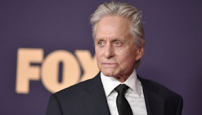 Michael Douglas pays solidarity visit to southern Israel