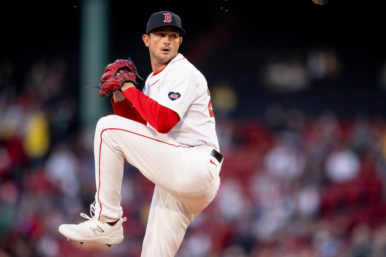 Red Sox starter throws live BP, could make rehab start next week