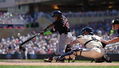 Twins drop second straight, split series with Guardians