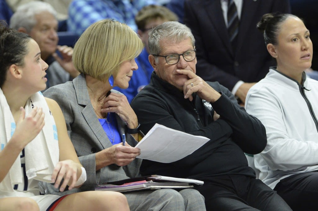 UConn to celebrate Geno Auriemma and Chris Dailey’s 40th season with special events