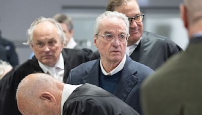 «Reichsbürger»-Prozess: Reuß-Anwalt weist Vorwürfe zurück