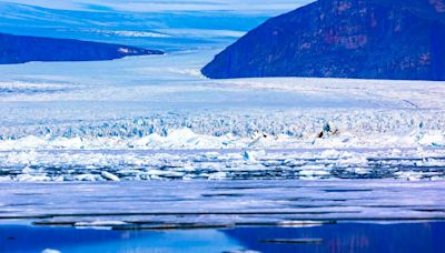 Why Melting Ice Doesn’t Necessarily Cool Warming Oceans