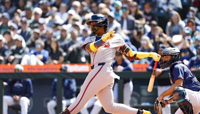 Braves Use Big Offensive Inning to Beat Mariners in Series Finale