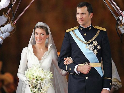 20º aniversario la boda de Felipe y Letizia: la lluvia, el 'no beso', una pelea dinástica y otras anécdotas del enlace real
