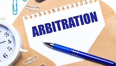 Supreme Court Holds That District Courts May Not Dismiss Lawsuits Pending Arbitration, But Instead Must Stay Them