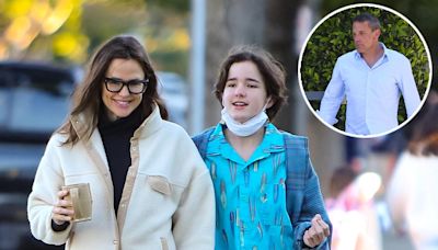 Jennifer Garner Takes Child Fin to Get Driver’s Permit After Visiting Ex Ben Affleck on His Birthday