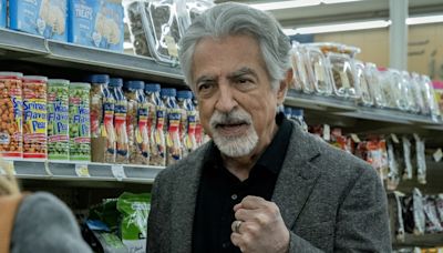 Criminal Minds' Joe Mantegna Reveals An Inspirational Quote He Got From A Dry Cleaner That Applies To Rossi's Voit...