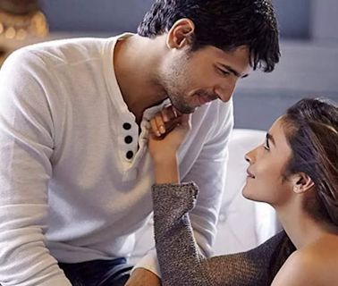 Throwback: When Sidharth Malhotra talked to Karan Johar about his breakup with Alia Bhatt | Hindi Movie News - Times of India