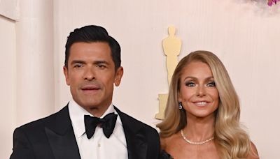 Kelly Ripa Reveals the Bedtime Activity "Ruining" Her and Mark Consuelos' Relationship - E! Online