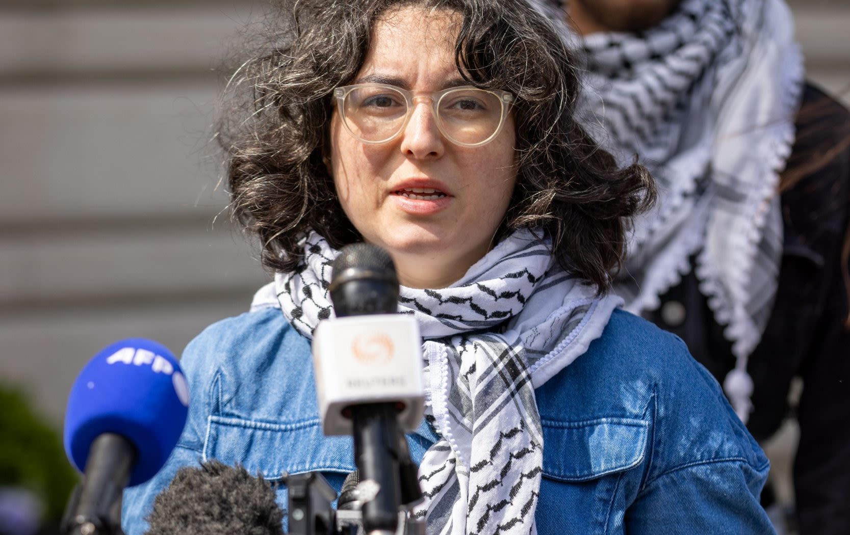 Columbia protester mocked after asking for food for occupiers