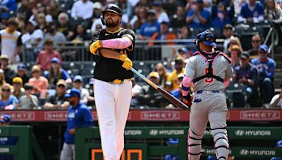 Pirates manager literally puts Rowdy Tellez on DFA watch, finally