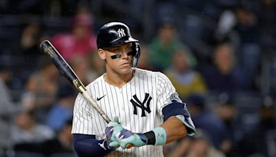 On verge of 300 home runs, Aaron Judge is being treated like Barry Bonds — for good reason