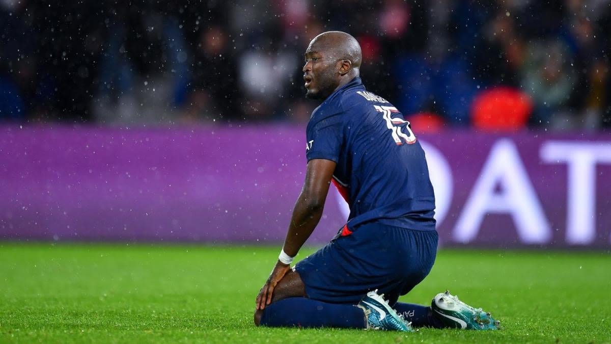 Distracted PSG miss chance to seal Ligue 1 title as Champions League semifinals loom