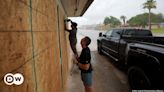 Hurricane Beryl makes landfall on Texas coast – DW – 07/08/2024