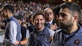 Lionel Messi hace delirar a Hong Kong: 40 mil fanáticos en un entrenamiento y la ciudad teñida de rosa