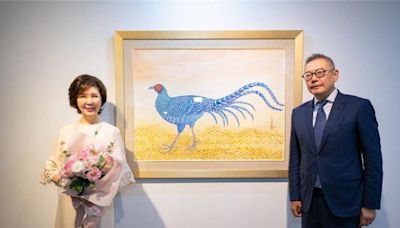 「白嘉莉的美麗世界藝術展」新光三越台中店登場 新創作「國寶藍帝雉」176萬售出 - 財經