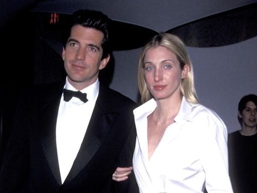 The timeless fashion style of Carolyn Bessette Kennedy