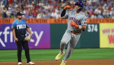 Mets launch four home runs to blow out Aaron Nola, Phillies with 11-3 win