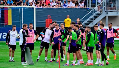 Alemania arranca su preparación para la Eurocopa ante 15.000 espectadores