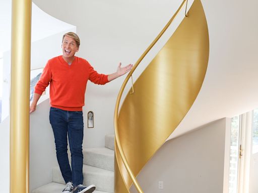 'Zillow Gone Wild' Is a Must-Watch for Fans of Weird, Wacky Homes