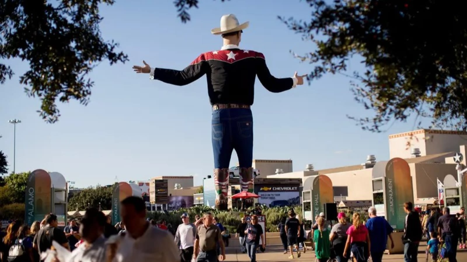 Ken Paxton withdraws opinion on gun bans weeks after suing Texas state fair for similar restriction