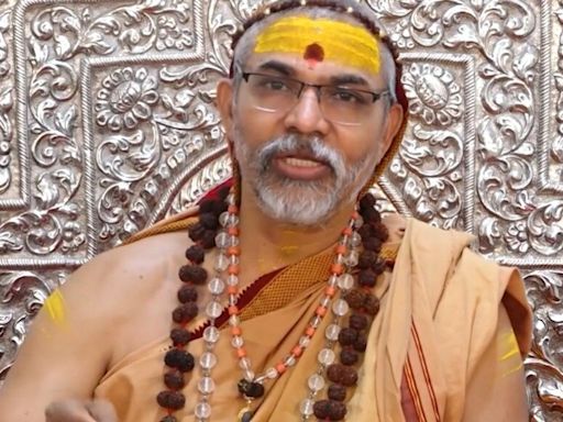'Mukteshwaranand is a fake baba, Congress backing him': Swami Govindananda Saraswati Maharaj's scathing attack