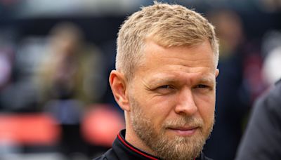 Magnussen wants F1 stay; waiting on Sainz