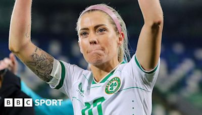 Republic of Ireland: O'Sullivan and Fahey return to squad for final qualifiers