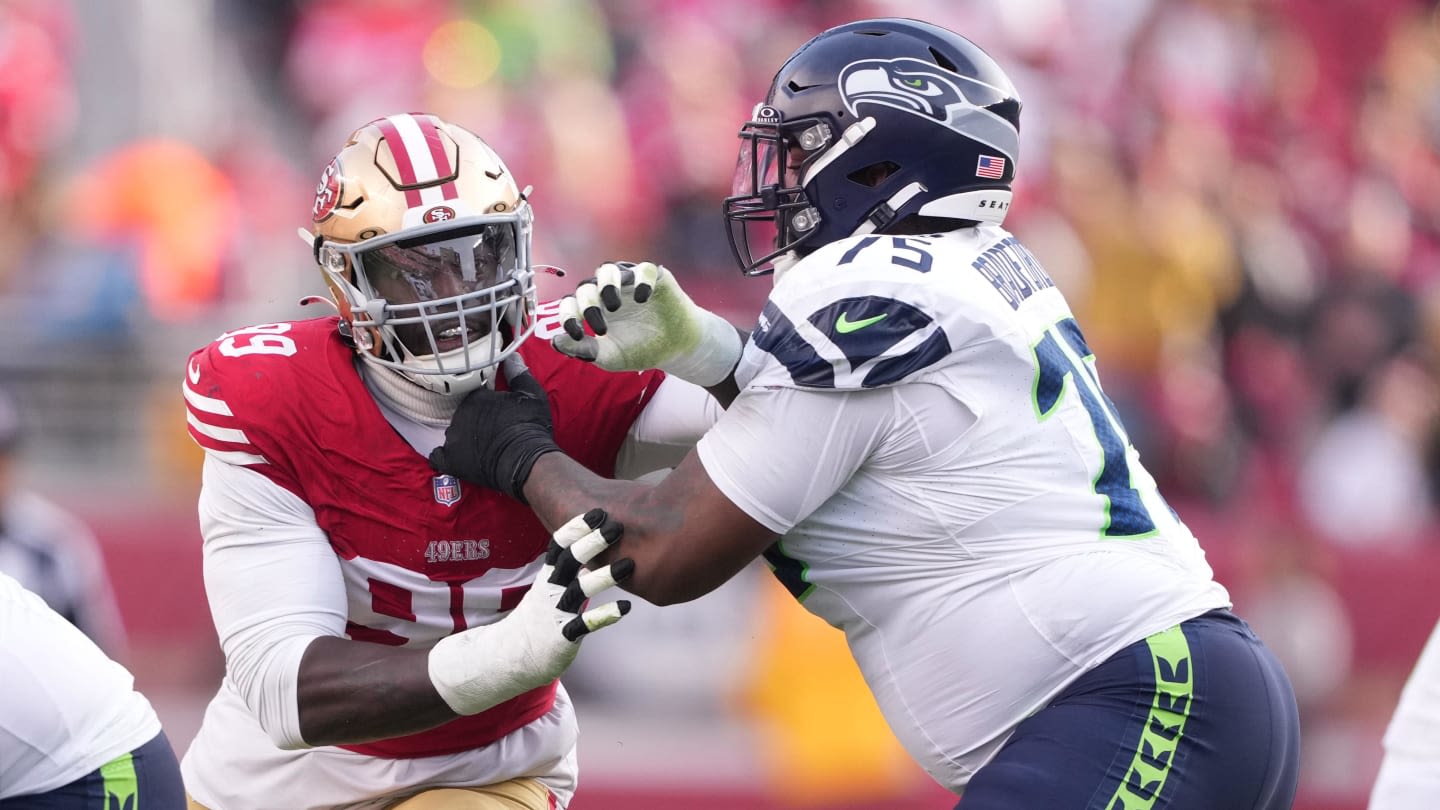 Seattle Seahawks G Anthony Bradford Passes Physical, Off NFI List