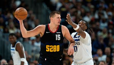 Los Timberwolves derrota a los actuales campeones Nuggets comandado por Jokić, y se pone 0-2 la serie