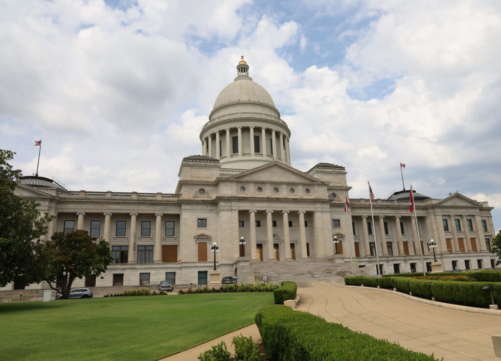 SESSION SNAPSHOT: Arkansas lawmakers propose amendments as passage of fiscal 2025 budget nears