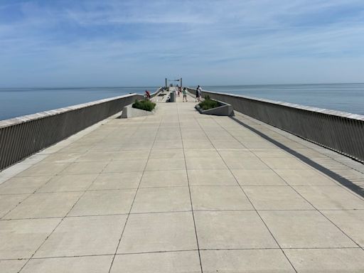 New pier is big draw at local lakeshore community