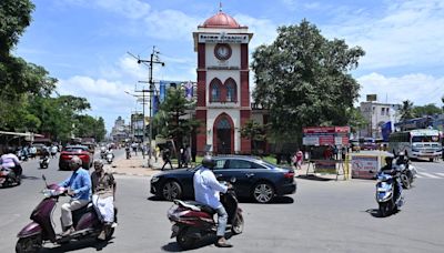 Ward Watch | Traffic woes mount in Coimbatore’s Town Hall, Kottaimedu