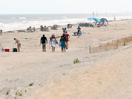 Shark bites 14-year-old boy's leg in attack at North Carolina beach