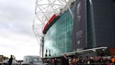 Soccer-Thousands of fans welcome Charlton funeral cortege at Old Trafford