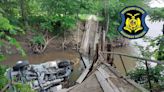 MSHP: Wooden bridge collapses in Cole County while truck tries crossing - ABC17NEWS