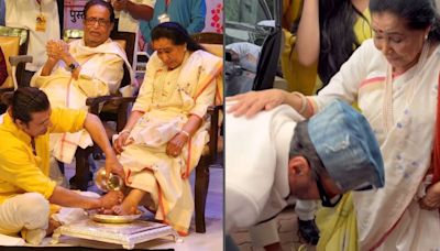 VIDEO: Sonu Nigam Washes Asha Bhosle's Feet With Rose Petals, Jackie Shroff Takes Her Blessings