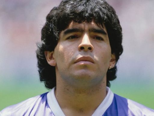 Maradona: Filhos pedem exumação do corpo e transferência do mausoléu do ex-jogador