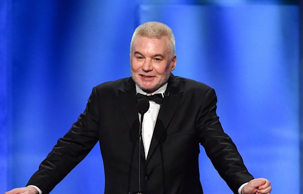 Mike Myers reveals his new look as a silver fox — and fans are praising it