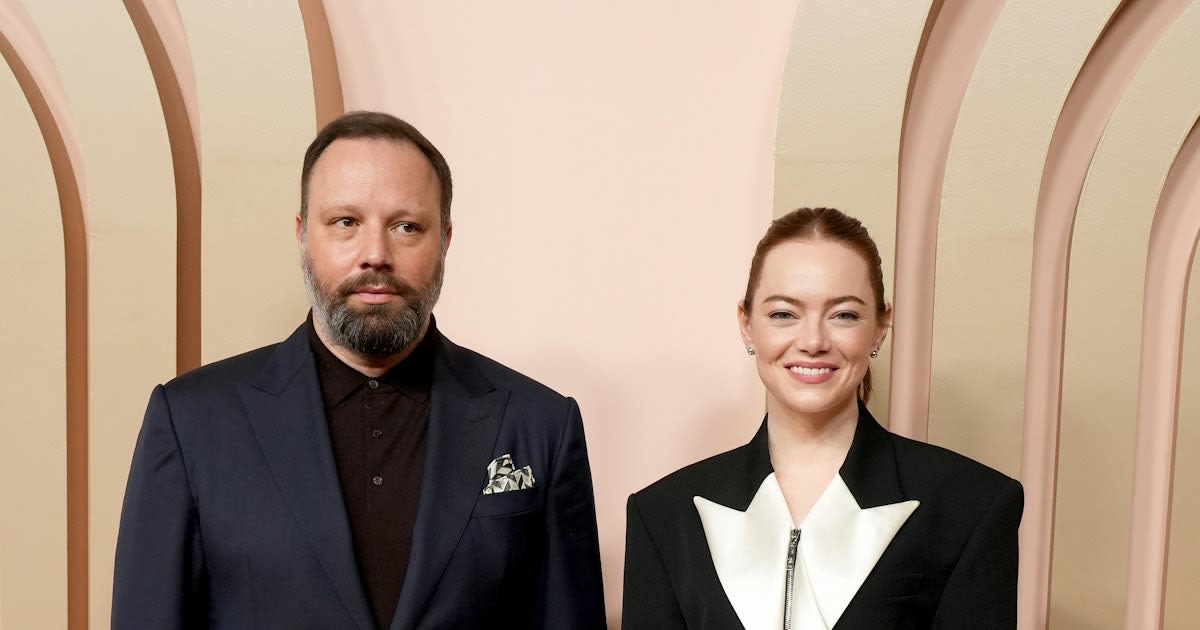 Emma Stone & Yorgos Lanthimos Reunite for Sci-Fi Comedy 'Bugonia'